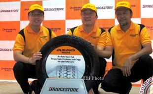 BAN BARU : Bridgestone Perkenalkan Duravis Penerus Bison