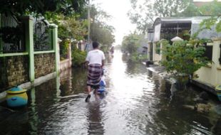 BANJIR GROBOGAN : Puluhan Rumah Warga di Purwodadi Tergenang Banjir