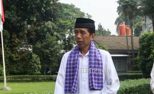 JOKOWI CAPRES : Ahok Minta Jokowi Tak Mundur dari Kursi Gubernur