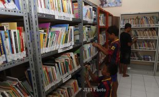 PERPUSTAKAAN SOLO : Ribuan Koleksi Buku di Perpusda Solo Belum Terpajang, Ini Penyebabnya