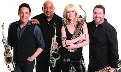 JAVA JAZZ FESTIVAL 2014 : Dave Koz dalam Summer Horns Tutup Java Jazz 