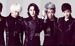 BOY BAND BARU : Ini Dia Tampilan JJCC Rekaan Jacky Chan