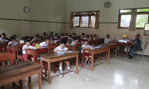 Pungutan Orang Tua Murid di Solo Bakal Dibatasi