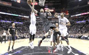 NBA 2014 : San Antonio Spurs Hajar Miami Heat 111-87