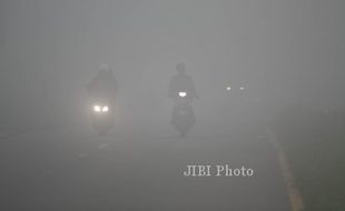 MUSIBAH KABUT ASAP : Wilayah Riau Dapat Kiriman Kabut Asap Pekat