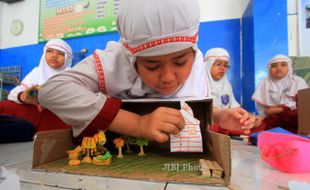 SEKOLAH RAMAH ANAK : "SD Muhammadiyah 16 Solo Penuhi Standar Ramah Anak"