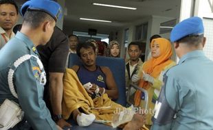 FOTO GUDANG AMUNISI MELEDAK : Korban Ledakan Gudang Amunisi