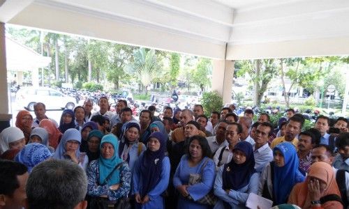 Guru Honorer Sleman Tuntut Pengangkatan Jadi CPNS