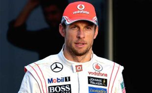 FORMULA ONE 2015 : Button: Jika Bertahan di F1, Aku Tetap Bersama McLaren