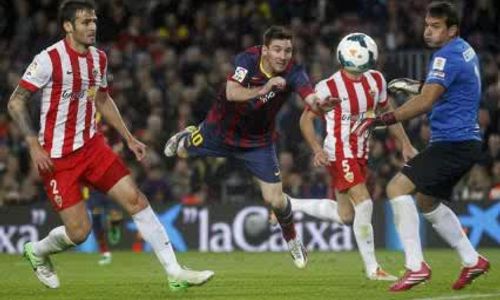 BARCELONA VS ALMERIA, 4-1 : El Barca Tempel Ketat El Real di Puncak Klasemen