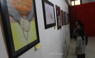 FOTO PAMERAN TUGAS AKHIR : 47 Karya Tugas Akhir