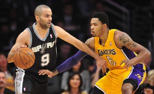 NBA 2014 : Atasi Lakers, Spurs Cetak 11 Kemenangan Beruntun