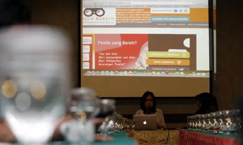 FOTO PELUNCURAN WEB SATUDUNIA :  Diskusi dan peluncuran website