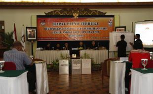 FOTO PEMILU 2014 : Rapat Pleno 