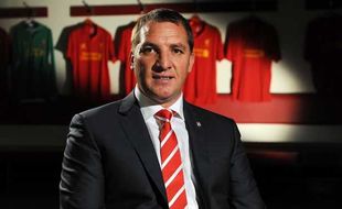 LIVERPOOL REBUT PUNCAK KLASEMEN : Brendan Rodgers Sebut Dukungan Fans akan Mebawa The Reds Jadi Juara