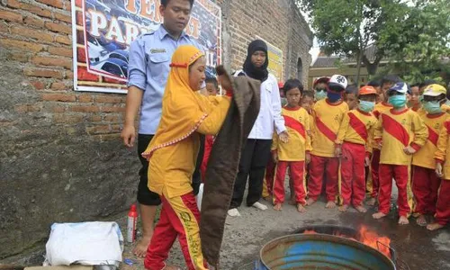 Materi Bencana Sulit Masuk Kurikulum