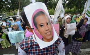 FOTO DEMO KAMMI : Menagih Janji Jokowi