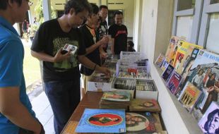 RECORD STORE DAY 2014 : Menyulut Kembali Kejayaan Rilisan Fisik Bisnis Musik