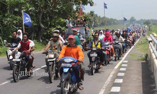 MEGAPROYEK KULONPROGO : Penolak Bandara dan Pasir Besi dalam Satu Panggung