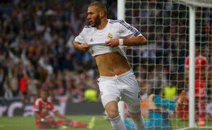 REAL MADRID VS BAYERN MUNICH, 1-0 : Gol Tunggal Benzema Bawa Los Blancos Taklukkan Die Roten