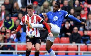 SUNDERLAN VS EVERTON, 0-1 : Gol Tunggal Bunuh Diri Pemain Sunderland Bawa Toffes naik ke 4 Besar