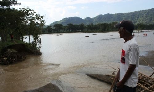 BANJIR KLATEN : Ratusan Hektare Sawah Klaten Jadi Danau Dadakan