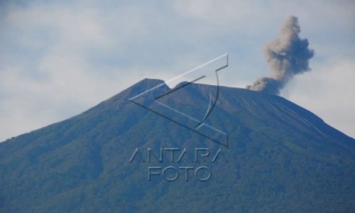 SLAMET SIAGA : Material Pijar Gunung Slamet ke Banyumas-Purbalingga