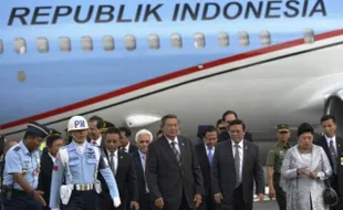 FOTO AGENDA PRESIDEN : Presiden SBY Kembali ke Tanah Air