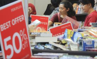 FOTO JAKARTA BOOK FAIR : Pameran Buku Meretas Jakarta Cerdas