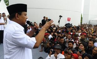 FOTO PRABOWO CAPRES : Prabowo Ingin Indonesia Jaya Lagi