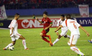 PIALA ASIA 2014 : TIMNAS U-19 VS UZBEKISTAN : Sering Bikin Kesalahan, Indonesia Kalah Telak 1-3