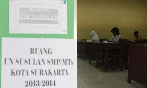 FOTO UJIAN NASIONAL : 6 Siswa Tak Hadir Ujian Susulan