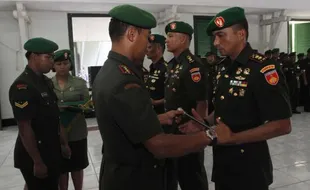 FOTO MUTASI PEJABAT MILITER : Ardian Triwasana Jabat Dandim Solo