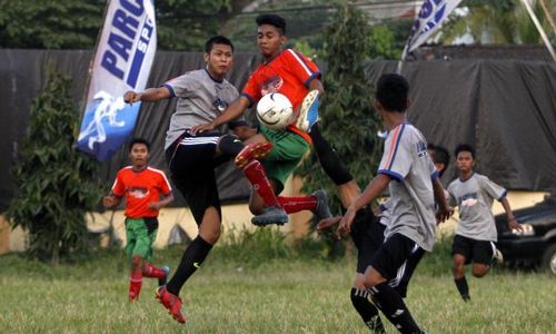 SEPAK BOLA TARKAM : Karanggondang Boyolali Juara Parcok Football Duel Boyolali   