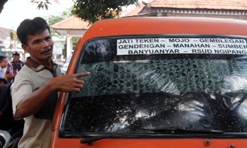 PENEMBAKAN ANGKOT DI SOLO : Inilah Kronologi Penembakan di Jembatan Mojo 