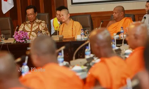 Sultan Belum Pastikan Dukungan Perbaikan Candi Borobudur