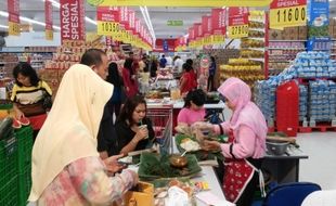 INFO BELANJA : Carrefour Tawarkan Jajanan Nusantara