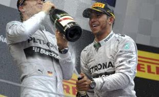 GP F1 SPANYOL 2014 : Menang di 4 Seri Beruntun, Hamilton Geser Rosberg dan Jadi Calon Juara Dunia