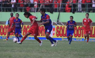 PERSIS SOLO 3-1 PERSIKU KUDUS : Persis Solo Tutup Laga Putaran Pertama dengan Kemenangan