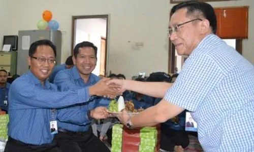 BANKING SERVICE EXCELLENCE 2014 : 2 BPR Jateng 10 Terbaik dalam Layanan