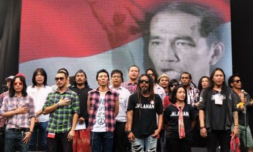 JOKOWI CAPRES : Kampanye Kreatif Pendukung Jokowi Dilabeli Revolusi Harmoni