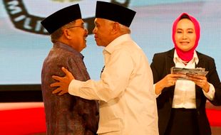 DEBAT CAWAPRES 2014 : KPU: Dialog Kedua Cawapres Seperti Sahabat