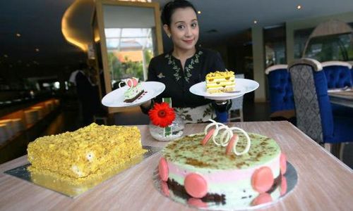 FOTO KULINER SOLORAYA : Sunan Hotel Launching Cake Terbaru