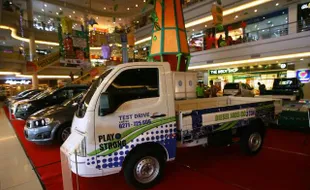 FOTO MOST AUTOSHOW : Tata Super Ace Ditawarkan di Solo