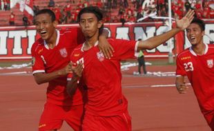 FOTO PERSIS SOLO VS PERSITEMA TEMANGGUNG : Ferry Anto Sumbang Gol, Persis Menang 2-0