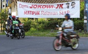 FOTO PILPRES 2014 : Spanduk Jokowi-JK Dului Masa Kampanye