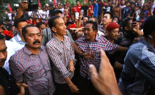 PILPRES 2014 : Tuding Jokowi Kampanye di Monas, Kubu Prabowo Mengadu ke Bawaslu