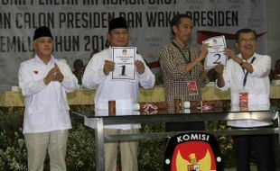 PRABOWO VS JOKOWI : Kubu JKW-JK Sebut Prabowo-Hatta Punya Modal Rp100 Triliun