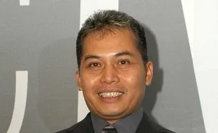 DEBAT CAPRES 2014 : Denny Chandra Dinilai Cocok Jadi Moderator, Serius?