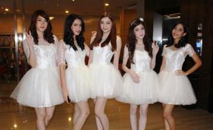 GIRL BAND PRINCESS BUBAR : Kevin Aprilio Resmi Bubarkan Girl Band Princess